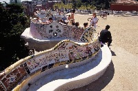 Detail of surrounding wall, Guell Park 